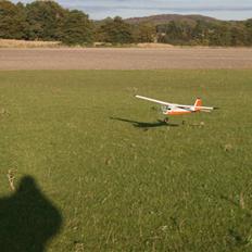 Fly Graupner Taxi II