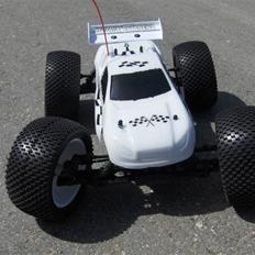 Off-Roader Cen Matrix TR Arena FTE