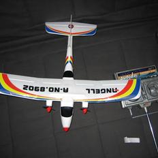 Fly angell a-.no.8902