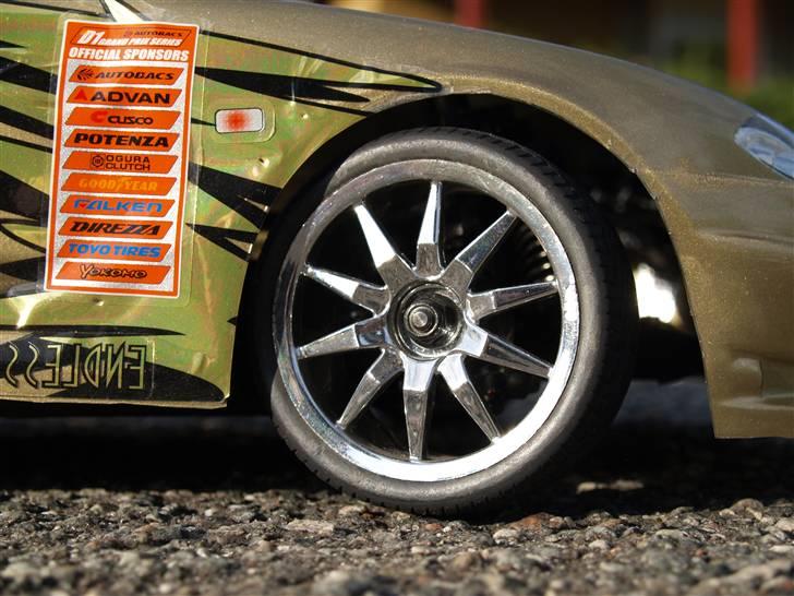 Bil Kyosho PureTen Alpha 3 - Et meget flot hjul! Krom.. Uhh.. :D billede 3