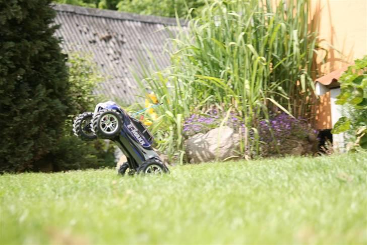 Off-Roader E-maxx Traxxas U billede 13