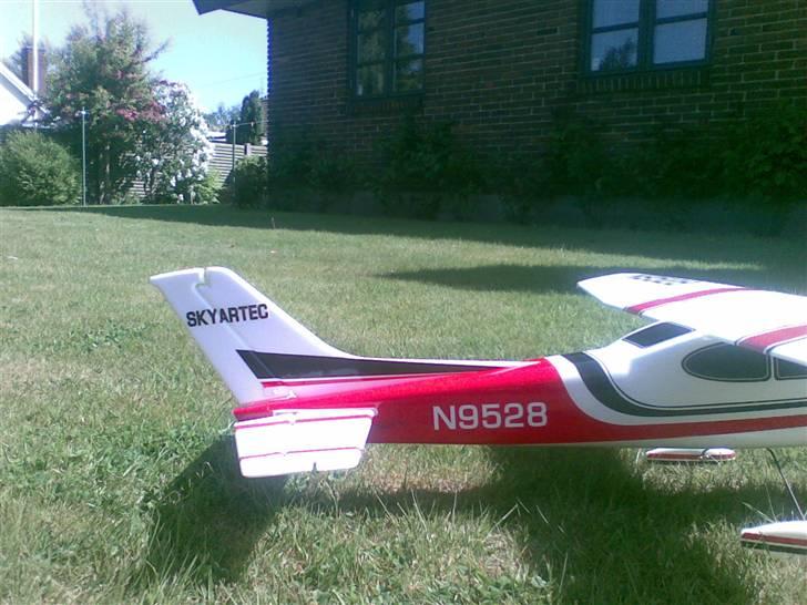 Fly Skyartec Cessna 182 Skyla billede 2