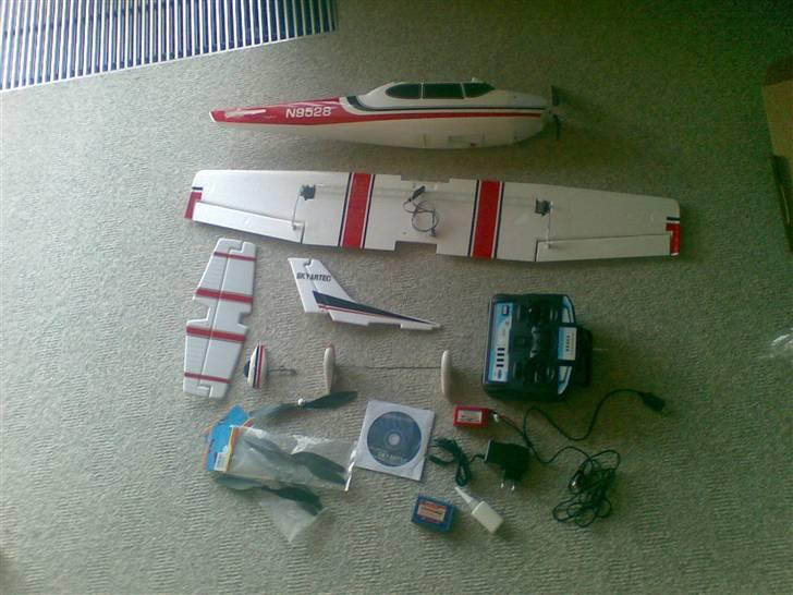 Fly Skyartec Cessna 182 Skyla billede 9