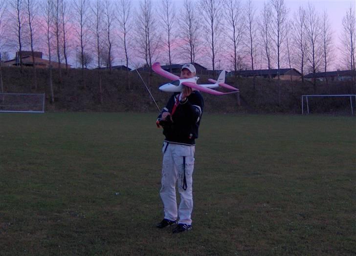 Fly Multiplex Easystar - Lige inden jomfru-turen, med de gamle farver. billede 12