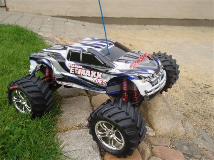Off-Roader traxxas e-maxx: SOLGT billede 12