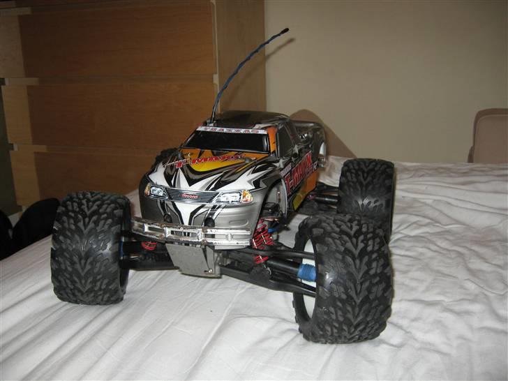 Off-Roader Traxxas T-Maxx 3.3 billede 2