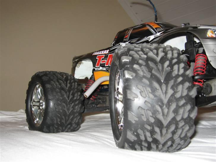 Off-Roader Traxxas T-Maxx 3.3 billede 4