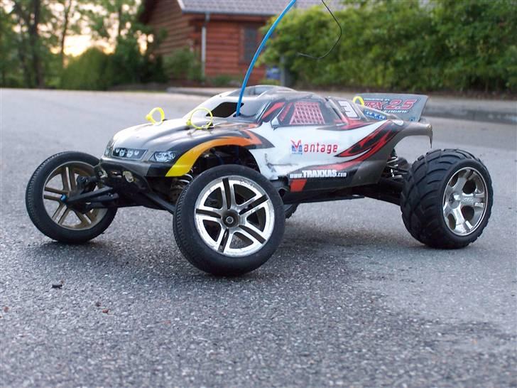 Off-Roader traxxas jato 2,5 billede 1