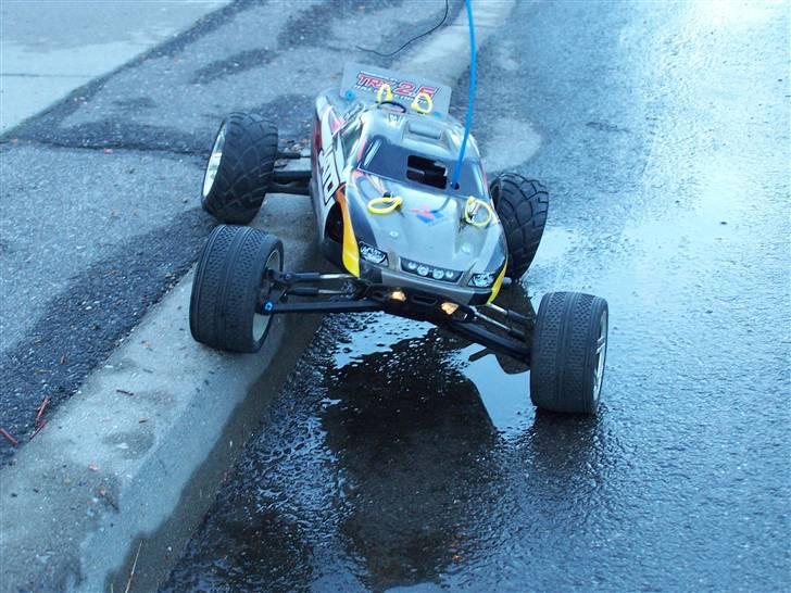 Off-Roader traxxas jato 2,5 billede 9