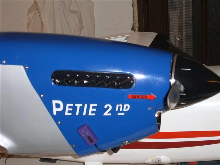 Fly P-51D MUSTANG. Solgt. billede 17