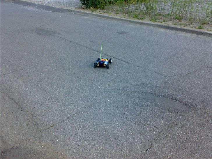 Buggy HBX MAX Buggy XTi - Kørsel ude på vejen billede 9