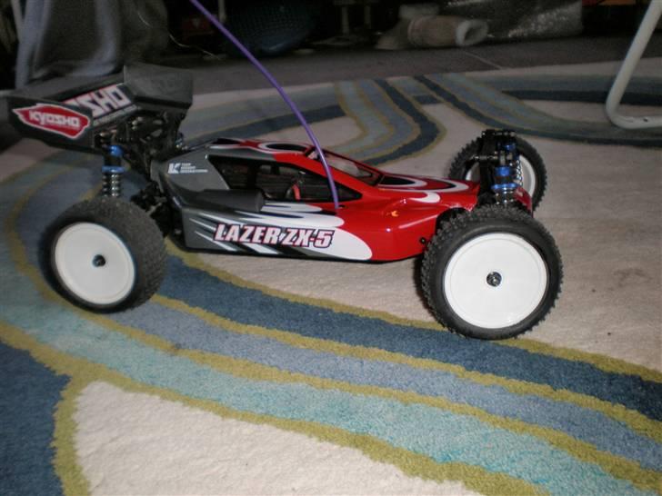 Buggy KYOSHO lazer zx-5 billede 1