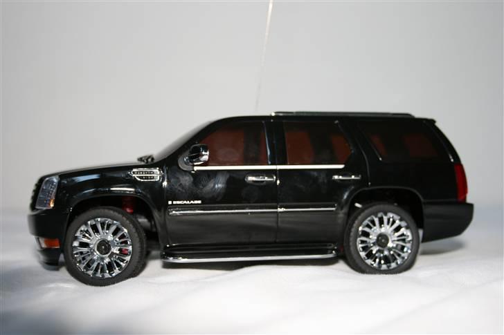 Bil mini-z Cadillac Escalade billede 2