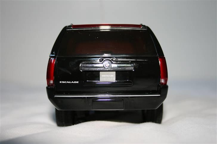 Bil mini-z Cadillac Escalade billede 3