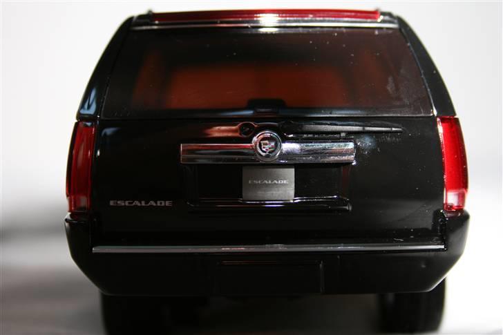 Bil mini-z Cadillac Escalade billede 8