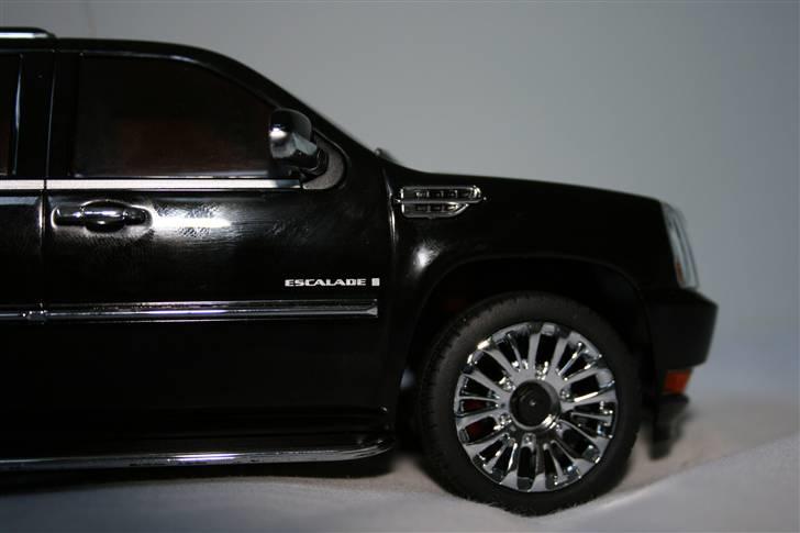 Bil mini-z Cadillac Escalade billede 9