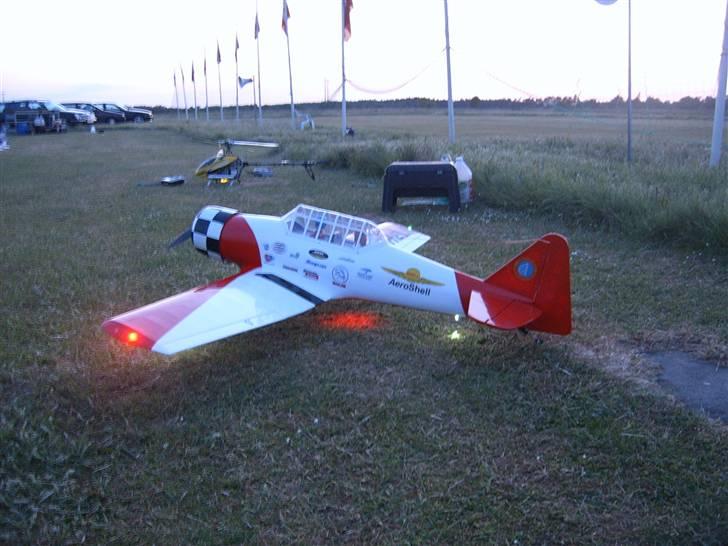 Fly NORTH A HAVARD AT-6 SOLGT billede 20