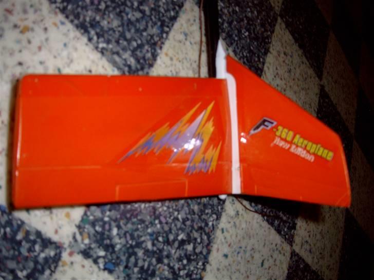 Fly  F-360 aeroplane DØD billede 3