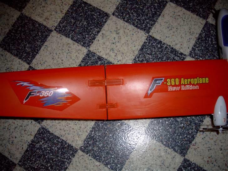 Fly  F-360 aeroplane DØD billede 5