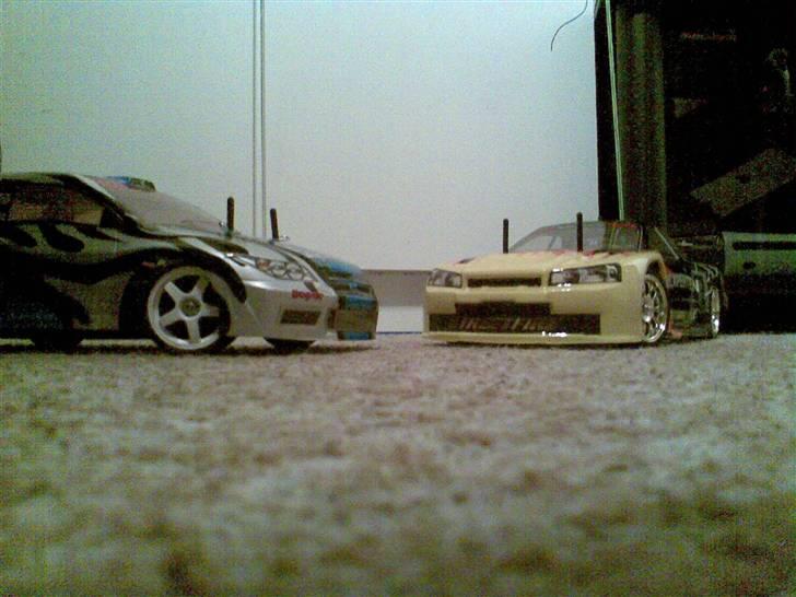 Bil HBX skyline brusless - min ved siden af min vens billede 7