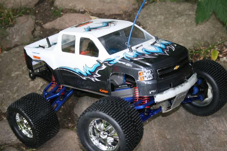 Truck Traxxas E-MAXX 3905 billede 1