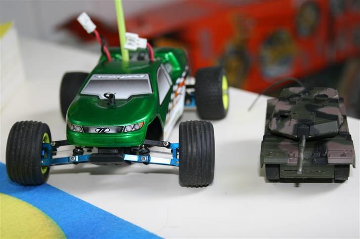 Militær Silverlit X-Tank billede 4