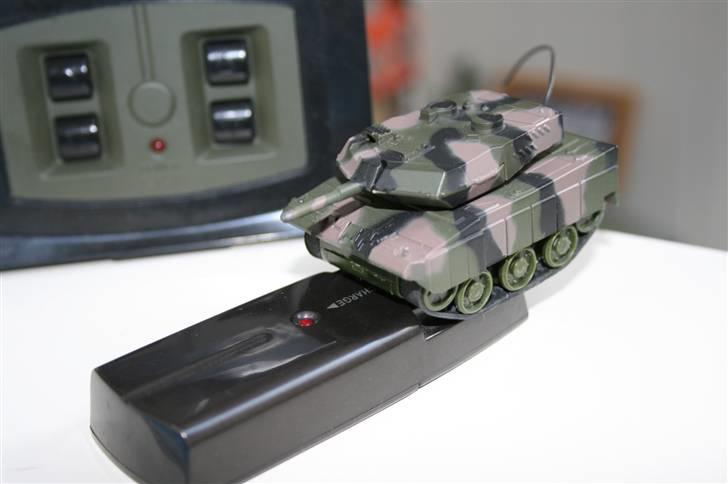 Militær Silverlit X-Tank billede 7