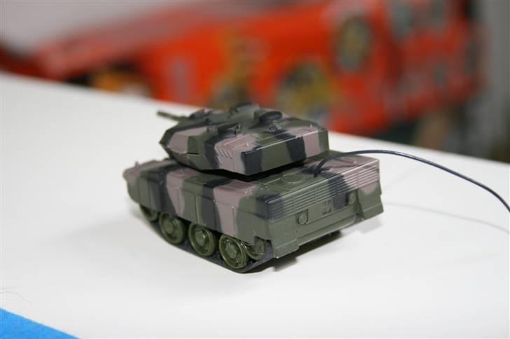 Militær Silverlit X-Tank billede 11