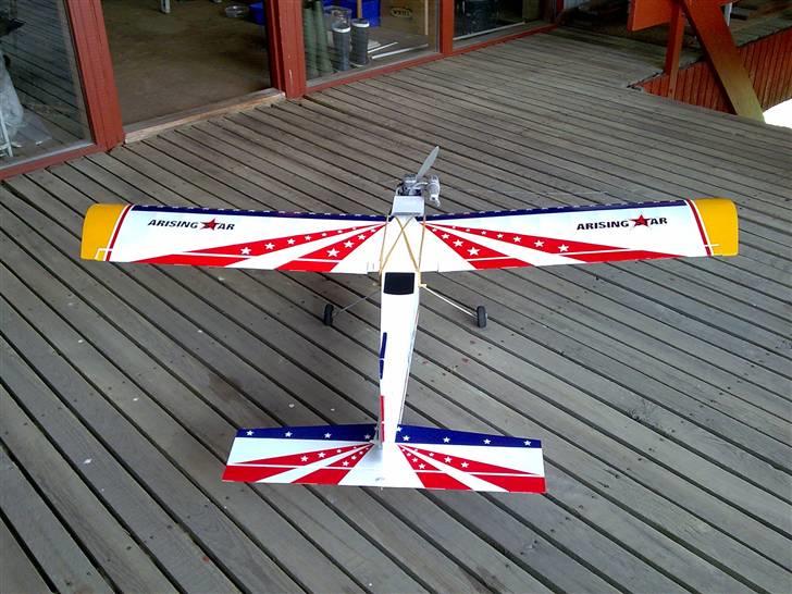 Fly Arising Star Crashed billede 2