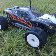 Truck Associated RC18T