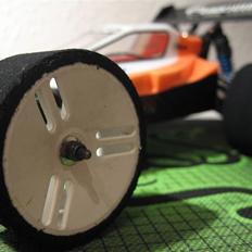 Buggy Associated Rc18 Brushless