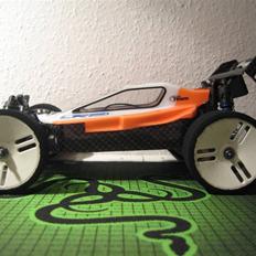 Buggy Associated Rc18 Brushless