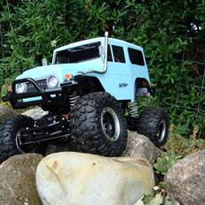 Off-Roader Tamiya Landcruiser CR-01