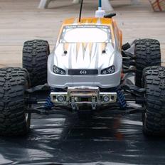 Off-Roader Thunder Tiger S18