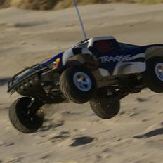 Truck TRAXXAS SLASH