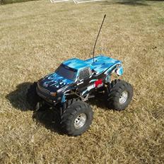 Off-Roader HPI Wheely King 4x4