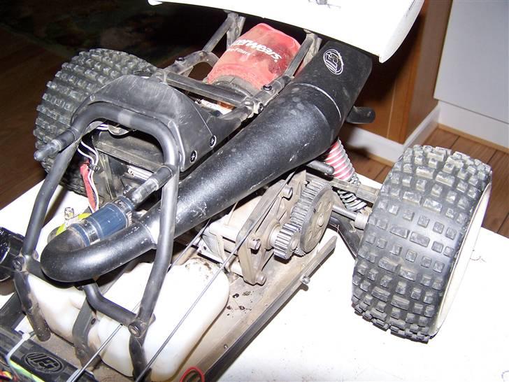 Off-Roader FG - Baja - Så er det kommet fint tun udstønning på maskinen :) Orginal FG 3 kammers billede 15