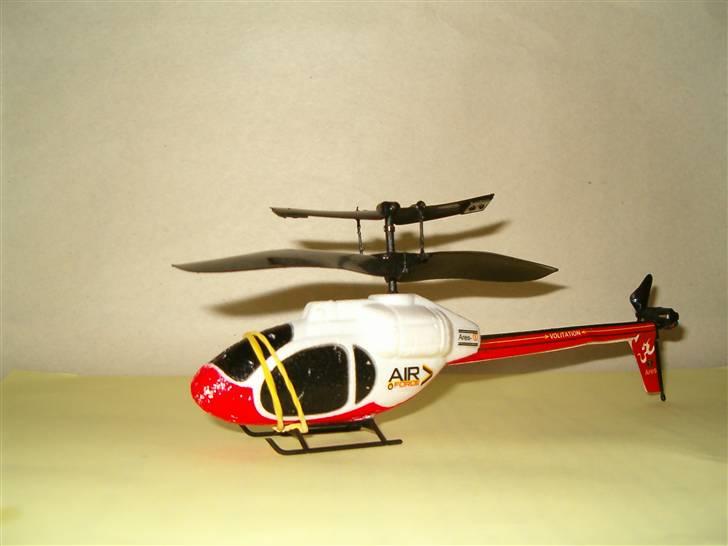 Helikopter mini air force=) - her en den bette heli så billede 1