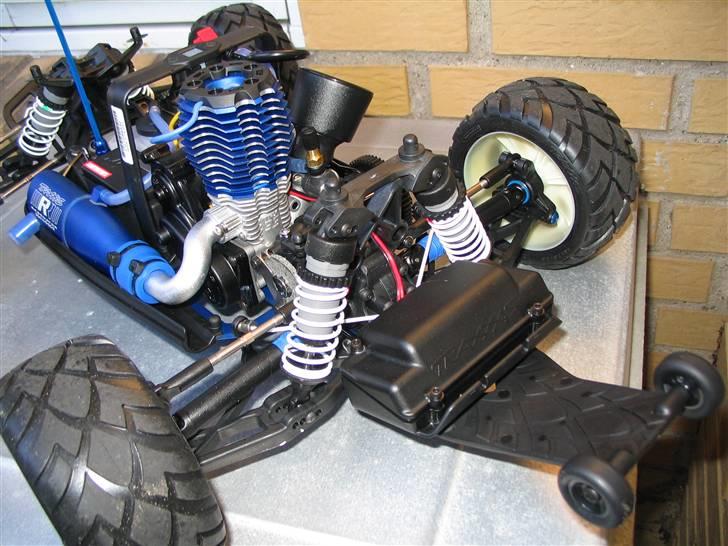 Bil Traxxas Jato 3.3 - Weeliebar som nu er standart og et absolut MUST på Jato´en. billede 5