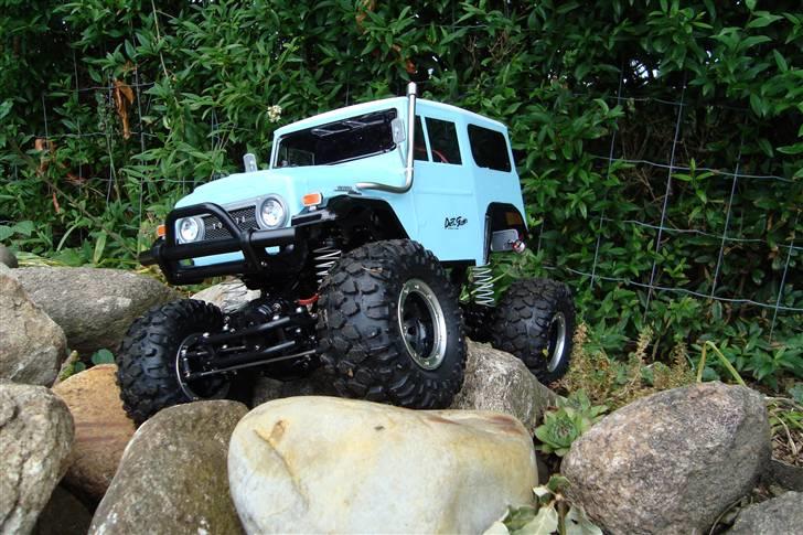 Off-Roader Tamiya Landcruiser CR-01 billede 1