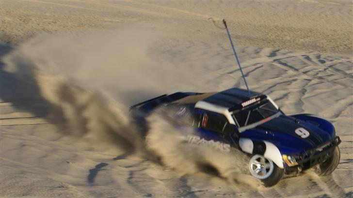 Truck TRAXXAS SLASH billede 19