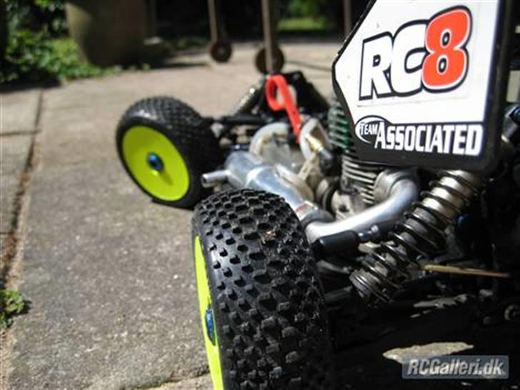 Buggy Team Associated RC8 FT billede 2