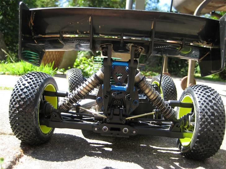 Buggy Team Associated RC8 FT billede 20