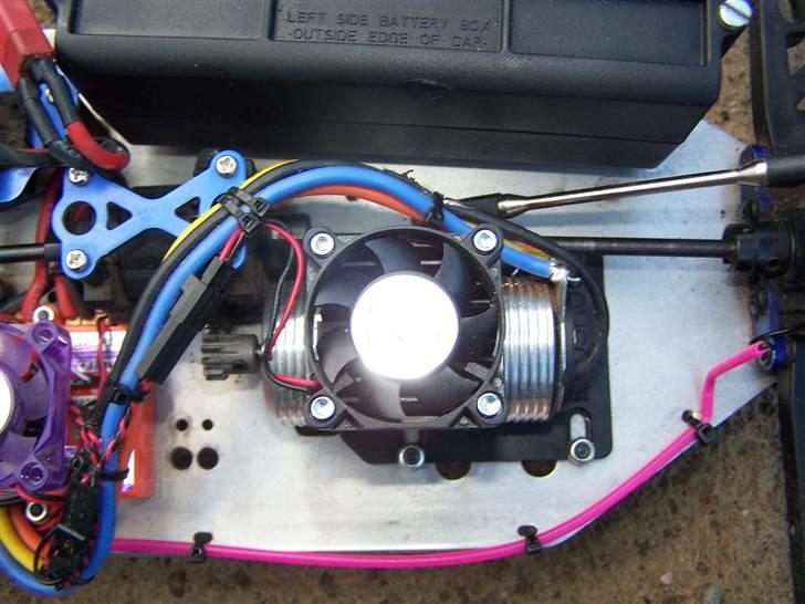 Off-Roader Brushless- Inferno ST-US  billede 9