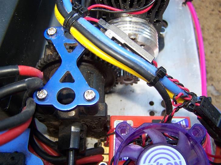 Off-Roader Brushless- Inferno ST-US  billede 11