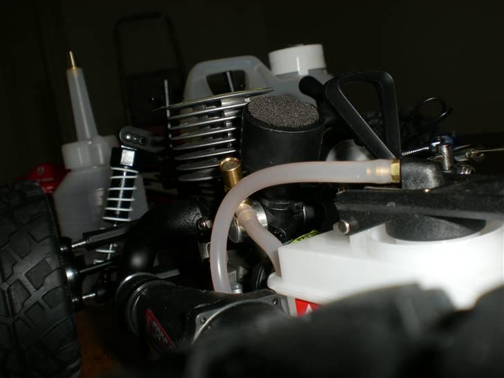 Off-Roader Carson NitroBone Truggy billede 2