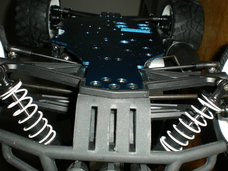 Off-Roader Carson NitroBone Truggy billede 14