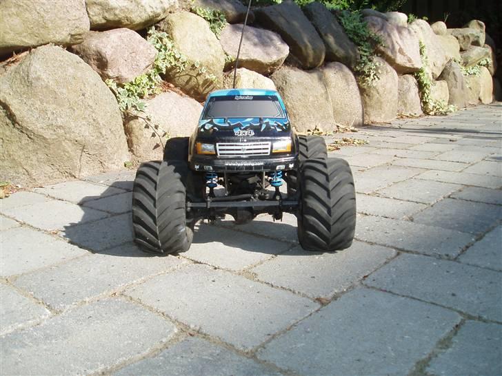 Off-Roader HPI Wheely King 4x4 billede 1