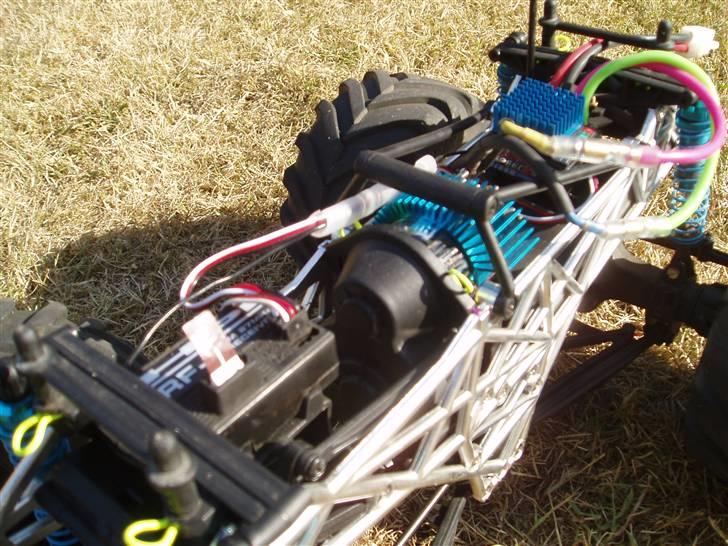 Off-Roader HPI Wheely King 4x4 billede 6