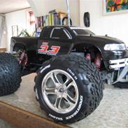 Bil Traxxas T-Maxx